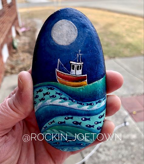 Because you matter…#paintedrocksofinstagram #kindnessrocksproject #stjosephmissouri #stjosephmorocks #kindnessrocksstj #rockart #paintedpebbles #stonepainting Beach Rock Art, Whale Decor, Diy Rock Art, Seashell Painting, Mermaid Painting, Rock And Pebbles, Painted Rocks Craft, Painted Rocks Diy, Rock Painting Ideas Easy