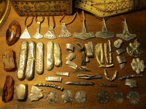 Hacksilver  Viking silver bars treasure amulets etc for sale on etsy and ebay by:  Ew  Swart Toothless Backpack, Viking Treasure, Alt Ideas, Myth Stories, Viking Jewellery, Ancient Tools, Norse Myth, Viking Life, Viking Shield