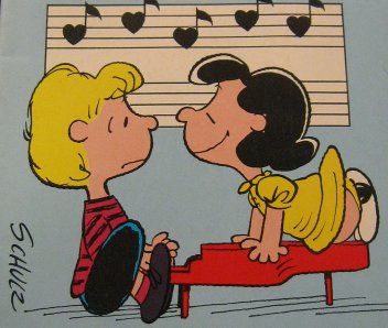 Peanuts Matching Pfp, Schroeder And Lucy, Lucy And Schroeder, Charlie Brown And Lucy, Lucy Charlie Brown, Peanuts Charlie Brown Snoopy, Lucy Van Pelt, Peanuts Cartoon, Snoopy Pictures