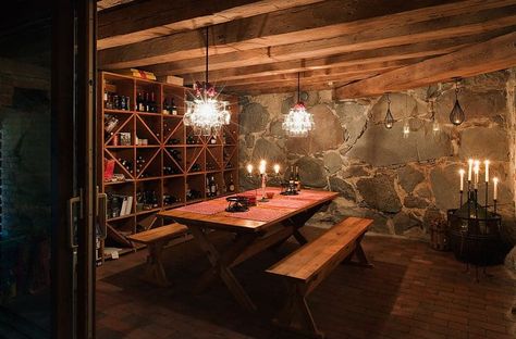 Dnd Room Ideas, Tavern Decor, Dnd Room, Medieval Home Decor, Wine Cellar Basement, Home Wine Cellars, Modern Renovation, Fantasy Decor, Basement Remodeling