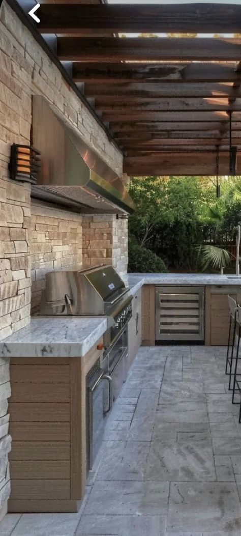 Small Outdoor Kitchens, Fire Pit Seating Area, Outdoor Kitchen Bars, Outdoor Kitchen Ideas, Backyard Kitchen, Outdoor Kitchen Patio, Diy Outdoor Kitchen, Kitchen Plans, Outdoor Patio Decor