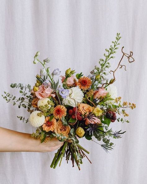 Wedding Bouquet Wild Flowers Rustic, Elegant Wildflower Bouquet, Wild Wedding Bouquet Summer, Wildflower Greenery Bouquet, Natural Wildflower Bouquet, Eucalyptus Wildflower Bouquet, Sunset Inspired Wedding Flowers, Wild Flowers And Roses Bouquet, November Wildflower Wedding