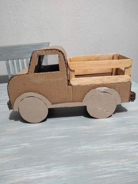 Cardboard Truck, Cardboard Train, Family Christmas Party, Cardboard Cutout, Present Wrapping, Christmas Gift Decorations, Christmas Truck, Diy Box, Red Truck