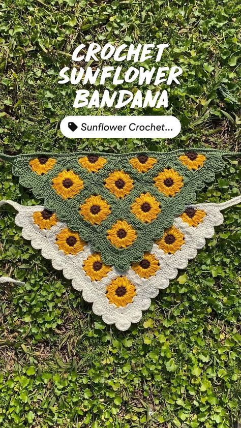 Hair Kerchief, Sunflower Crochet, Bandana Hair, Daisy Hair, Poncho Crochet, Crochet Bandana, Crochet Design Pattern, Crochet Sunflower, Fun Crochet Projects