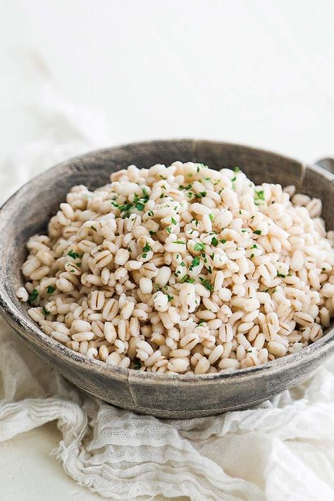 Follow these simple instructions for how to cook barley perfectly every time for a delicious grain to use in cereals, soups, or stews. How To Cook Barley, Favorite Dinner, Pearl Barley, Dinner On A Budget, Dinner This Week, Body Mods, How To Cook, Barley, Stew