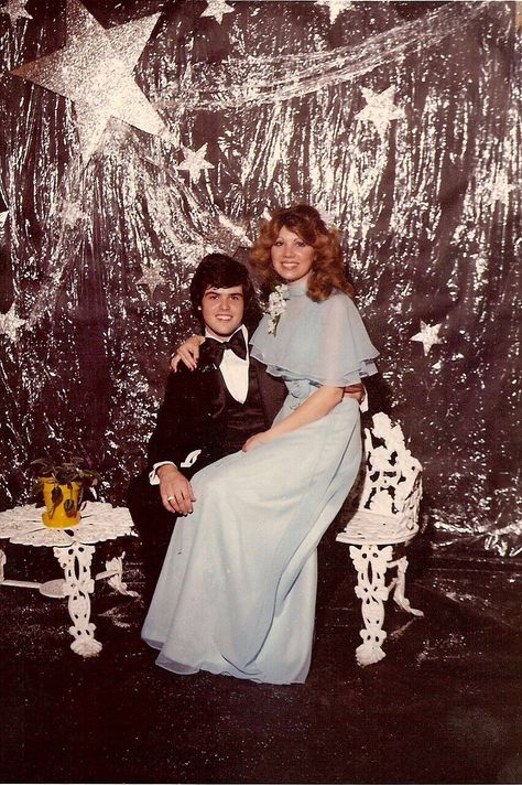 Donny and Debbie Osmond 80s Prom Party, Debbie Osmond, 70s Prom, Prom Posters, Prom Backdrops, Osmond Family, Page Photo, Prom Photoshoot, 80s Prom