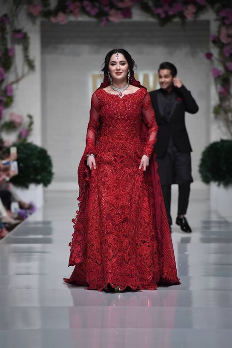 Fashion Ramp, New Bridal Dresses, Function Dress, Zainab Chottani, Nikah Dress, Red Bridal Dress, Shadi Dresses, Hania Amir, Asian Bridal Dresses