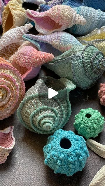 Crochet Sea Shells Pattern Free, Beautiful Shells Crochet Pattern Free, Crochet Conch Shell Pattern Free, Clam Shell Crochet Pattern, Sea Urchin Crochet, Beautiful Shells Crochet Pattern, Crochet Sea Shell, Shell Crochet Pattern, Crochet Shells