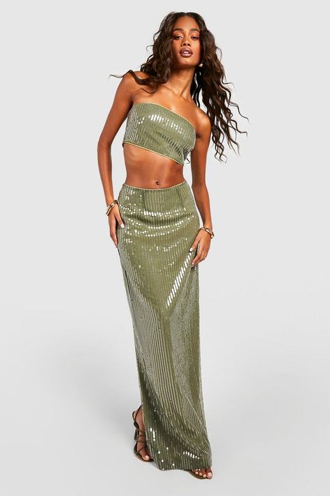 Sequin Maxi Skirt | boohoo Sequin Maxi Skirt Outfit, Sparkly Two Piece Set, 40th Birthday Outfit, Disco Jungle, Green Skirt Outfits, Sequin Maxi Skirt, Sequin Skirts, Maxi Sequin Skirt, Sparkly Skirt