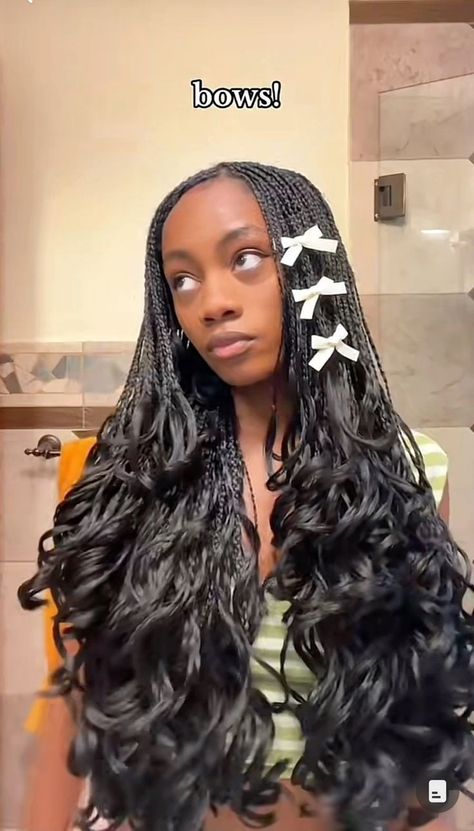 French Braids With Bangs, Pretty Braid Styles, Braids With Bangs, Natural Hair Bangs, Pretty Braid, Goddess Braid Styles, French Curl Braids, Curl Braids, Pretty Braids