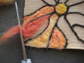 kaystir: Flat Needle felting tutorial Felting Tutorial, Needle Felting Tutorial, Felted Bowls, Needle Felting Diy, Wool Felt Projects, Crafting Inspiration, Felted Wool Crafts, Felt Pictures, Felt Ideas