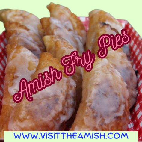 Amish Fry Pies, Hand Pies Dough Recipes, Amish Fry Pies Recipe, Pancake Bars, Fry Pies, Amish Baking, Fried Pies Recipe, Fried Peach Pies, Fried Hand Pies