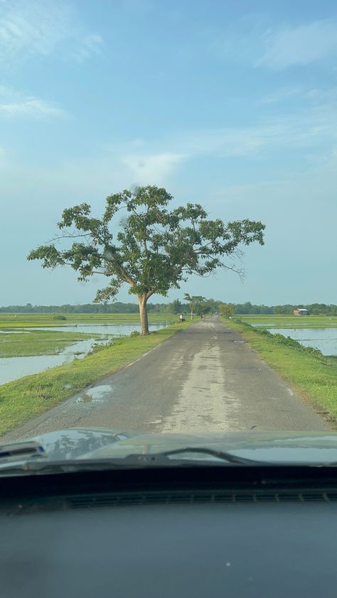 #village #villagecharm #life #nature #naturebeauty Village Life Aesthetic, Village Pic, Village Vibes, Beautiful Eyes Color, Village Photos, Instagram Photo Frame, Eyes Color, Life Nature, Dresses Indian