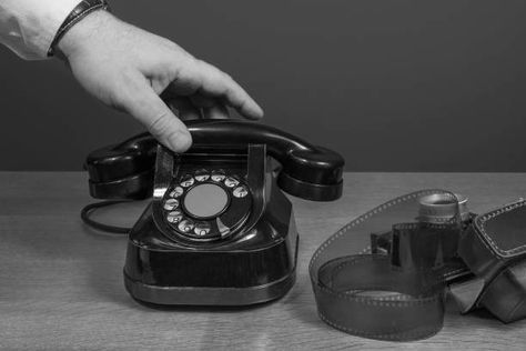 Telephone Operator, Jazz Party, Love Cover, Black Person, Old Phone, Novel Writing, Book Inspiration, Ring Ring, Pose Reference