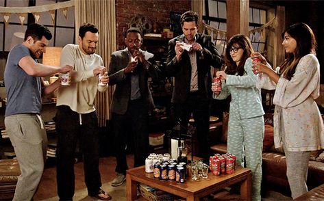 Drinking Games For 3, New Girl Characters, 21st Birthday Games, Drinking Games For Couples, Games For Couples, Trendy Games, Fun Drinking Games, Instagram Couples, Outdoor Games For Kids