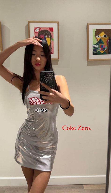 Erica Ha, Short Pollera, Halloween Costume Idea, Costume Inspo, Coke Zero, Cute Costumes, Prom Outfits, Bts Face, Halloween Outfits