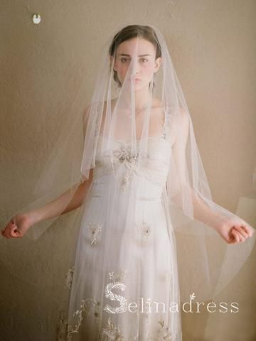 Find more wedding accessories at Selinadress.com. Wedding veils, bridal jackets, bridal wraps, wedding garters, bridal belts & sashes. Juliet Veil, Sheer Veil, Veils Bridal, Veil Crystal, Bridal Belts, Crystal Comb, Drop Veil, Veil Length, Layered Veil