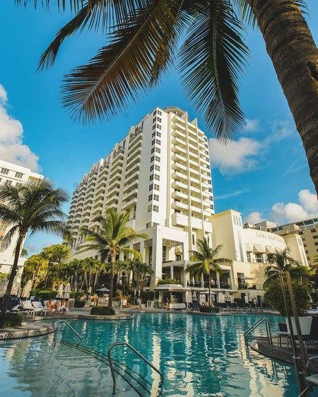 always a pleasure to be back at home @loewsmiami 🌴 #loewsmiami #southbeach #loewshotels Loews Miami Beach Hotel, Miami Hotels South Beach, Miami Beach Hotel, Miami South Beach, Miami Beach Hotels, Beach Suite, Beach Dining, South Beach Hotels, Luxury Suites