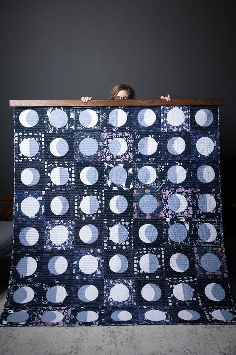 The phases of The Moon Portal Quilt remind us to accept growth and change. It invites us inside to gain understanding of ourselves by gently facing our fears. Wrap yourself up in the magic of the moon and remind yourself to have courage. The Moon Portal quilt pattern is based on the imagery of The Moon tarot card.  On Star And Moon Fabric, Wonky Stars Quilt Pattern, Moon Phase Quilt, Witch Quilt Patterns, Four Color Quilt Patterns, Tarot Quilt, Small Quilted Projects, Shibori Quilt, Moon Quilt Pattern