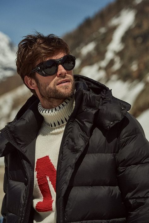 Jan Trojan Does Après-Ski Style with Mr Porter  CLICK IMAGE FOR MORE INSPO & [ FOLLOW  @manchic instagram.com/manchic on Instagram ] Ski Resort Outfit Men, Men Apres Ski Style, Mens Skiing Outfit, Ski Trip Outfit Men, Ski Men Outfit, Ski Outfits For Men, Apres Ski Outfit Men, Skiing Outfit Mens, Men Ski Outfit