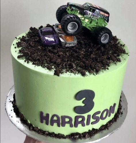 Monster Truck Drip Cake, Homemade Monster Truck Cake, Green Monster Truck Cake, Monster Truck Cake Easy, Monster Truck Theme Birthday Cake, Small Monster Truck Cake, Simple Monster Truck Cake, Monster Trucks Birthday Cake, Monster Truck 3rd Birthday Cake