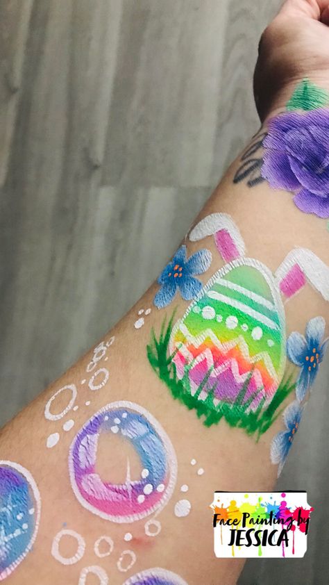 Add me on Snapchat! Username: jessngill https://t.snapchat.com/6zPScsJD Easter Face Paint, Daycare Lesson Plans, Festival Face Paint, Easter Paintings, Festival Face, Face Painting Easy, Kids Face Paint, Paint Booth, Face Painting Halloween