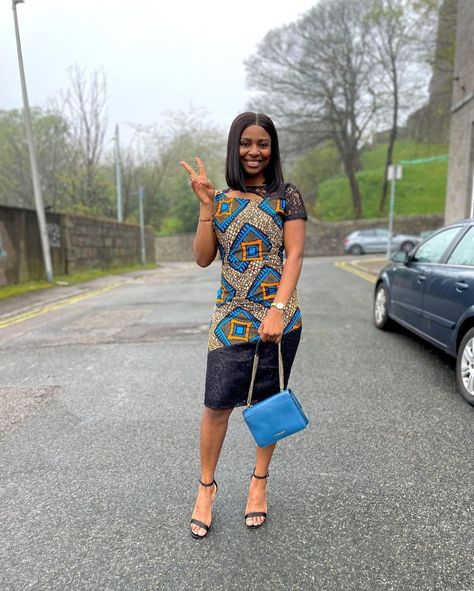 Latest Ankara straight gown Short Simple Gown Ankara, Simple Ankara Straight Dress Styles, Latest Short Gown Ankara Styles For Ladies Simple, Short Ankara Gown Styles For Ladies, Short Ankara Gowns For Ladies, Straight Gown Ankara Styles, Short Straight Gown, Ladies Ankara Styles, Simple Ankara Gown Styles