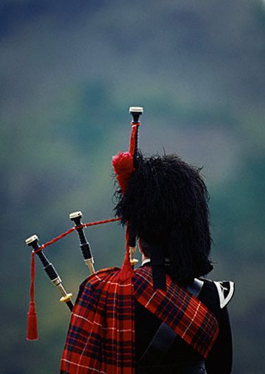 Scottish Soldier, Scottish Festival, Scottish Bagpipes, Scotland History, Great Scot, Scotland Forever, Highland Games, Scottish Fashion, Scotland Highlands