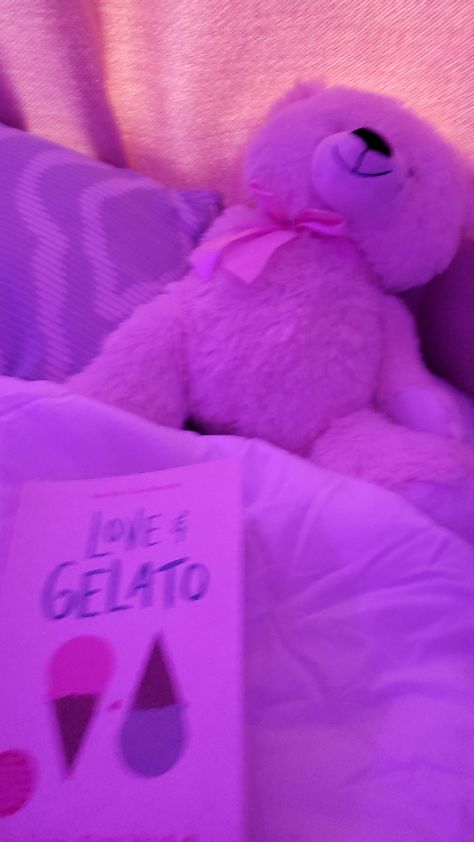 Love And Gelato Aesthetic, Gelato Aesthetic, Love Gelato, Love And Gelato, Just Girl Things, Book Aesthetic, A Book, Penny, Lost