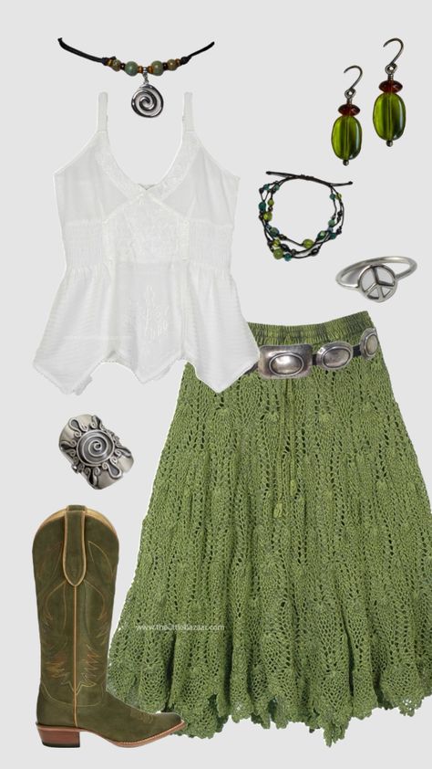 70s hippie boho outfit #70s #hippie #earthy #boho #70saesthetic Hippie 70s Outfits, Hippy Cowboy, Earthy Boho Outfits, Summer Boho Outfits, Hippie Boho Outfits, Native Outfits, 70’s Aesthetic, Boho Summer Outfits, Boho Outfit