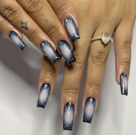 Aura Nails, Aurora Nails, Airbrush Nails, Nails Now, Y2k Nails, Silver Nails, Fire Nails, Dream Nails, Funky Nails