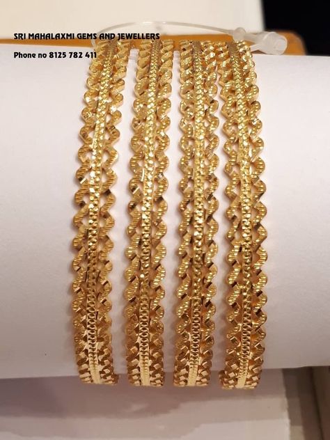 Golden Bangles Indian Design, Golden Bangles Design, Gold Bangles Set, Golden Bangles, Plain Gold Bangles, Bold Women, Gold Bangles Indian, Gold Bangles For Women, Gold Jewelry Outfits