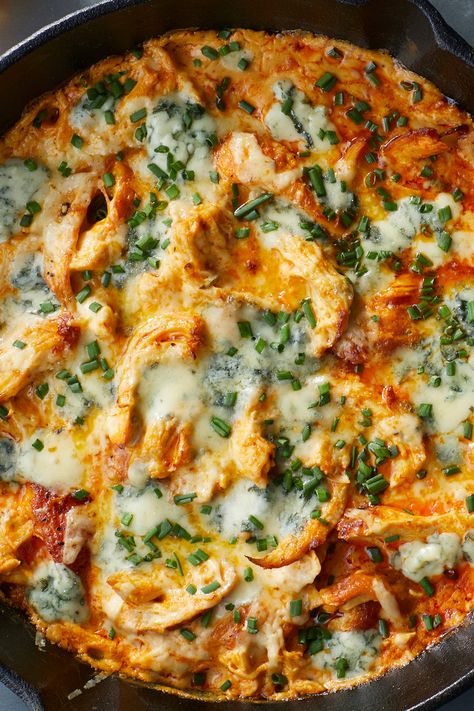 Buffalo Chicken Spinach Dip, Scallion Dip, Warm Dips, Roasted Feta, Cauliflower Dip, Bagel Dip, Summer Appetizer Recipes, Best Dip Recipes, Dips Recipes