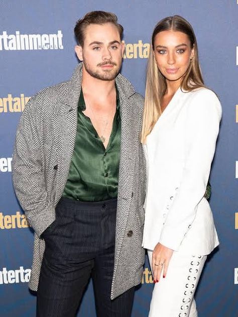 Aussie actor Dacre Montgomery and his girlfriend, the model Liv Pollock Liv Pollock, Dacre Montgomery, Ig Pics, Stranger Things Netflix, Fame Dr, Satin Blouse, The Model, Role Models, Mens Fitness