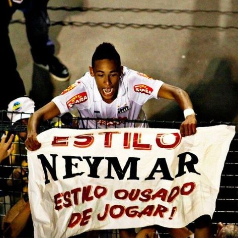 Prime Neymar, Neymar Brazil, Cristiano Ronaldo Portugal, Hard Photo, Rapper Style, Football Is Life, Football Photos, Pic Pose, Retro Football