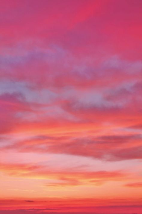 Sunset Colors Background, Sunset Hour Aesthetic, Red And Pink Sunset, Pink Sunset Wallpaper Aesthetic, Pink Hour Sky, Sunset Background Painting, Sunset Colors Aesthetic, Sunset Background Aesthetic, Sunset Color Background