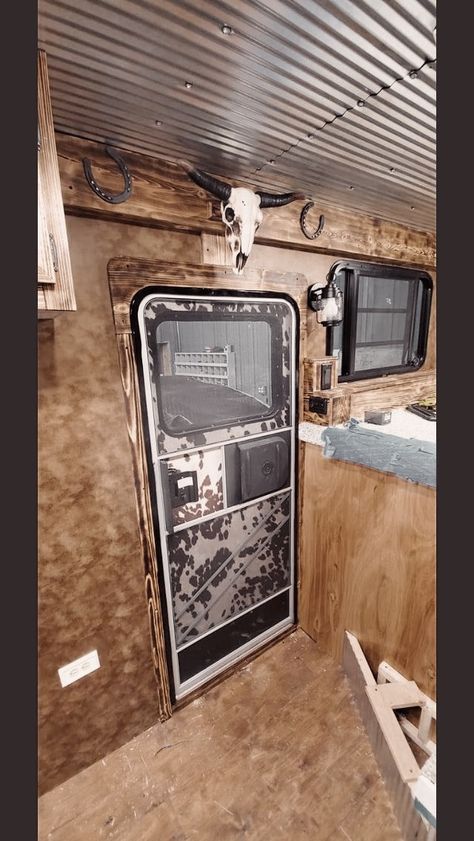 Western Rv Decor, Western Camper Decor, Western Camper Remodel, Horse Trailer Interior Remodel, Semi Trucks Interior, Trailer Makeover, Caravan Living, Horse Trailer Living Quarters, Western Bedroom Decor