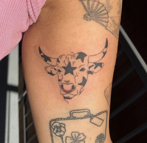 Taurus Tattoo Designs, Taurus Symbol Tattoo, Longhorn Tattoo, Taurus Bull Tattoos, Lilo And Stitch Tattoo, Bull Skull Tattoos, Bull Tattoo, Taurus Tattoo, Wife Tattoo