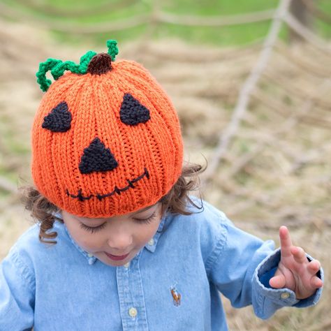 Halloween Hat Knitting Patterns Free, Halloween Hat Knitting Patterns, Casual Knitted Halloween Hat, Pumpkin Knit Hat, Crochet Jackolantern Hat, Halloween Knitting Patterns, Halloween Knitting, Classic Halloween Costumes, Novelty Hats