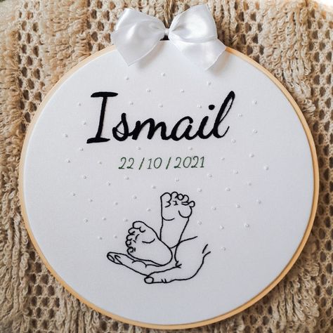 Newborn Baby Embroidery Hoop, Hoop Embroidery Ideas, Baby Boy Embroidery Ideas, Baby Hoop Art, Baby Embroidery Ideas Boys, Baby Boy Embroidery Hoop, Embroidery For Baby Boy, Boys Embroidery Designs, Baby Embroidery Patterns