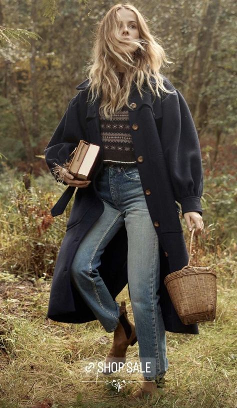 French Winter Aesthetic, French Countryside Outfit, French Country Outfit, English Country Outfits, Cottagecore Outfits Winter, British Countryside Fashion, English Country Outfits Women, English Countryside Outfit, Rural Fashion