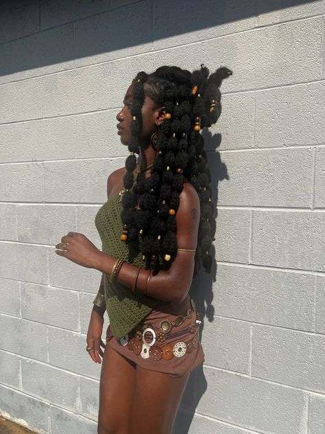 Boho Bubble Braids, Hair Like Wool, Different Braids, Hair Puff, Beautiful Black Hair, Earthy Aesthetic, Bubble Braids, Fairy Hair, Ethnic Hairstyles