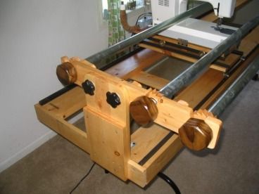 Build Your Own Machine Quilting Frame - Home Diy Quilting Frame For Sewing Machine, Diy Quilting Frame Plans, Quilt Frame Plans, Quilting Machine Frame, Diy Quilting Frame, Diy Quilting, Sewing Machine Quilting, Machine Quilting Patterns, Machine Quilting Designs