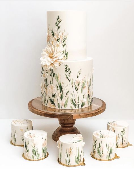 Buttercream Painting, Tire Garden, Floral Wedding Cake, Couture Cakes, Floral Wedding Cakes, Buttercream Wedding Cake, Engagement Cakes, Painted Cakes, Wedding Cake Inspiration