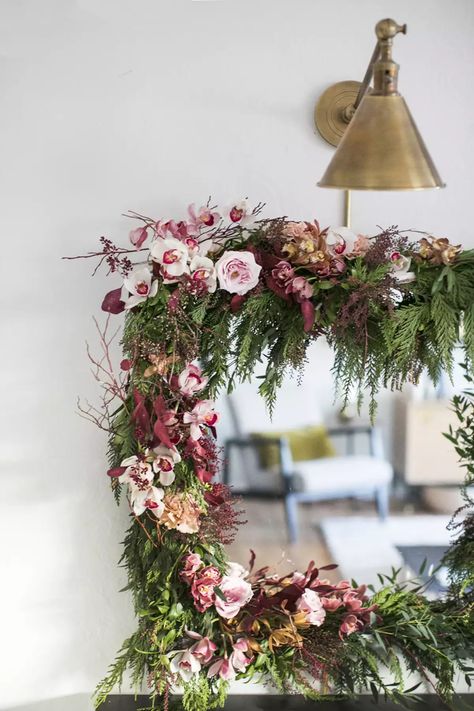 Garland Mirror, Diy Floral Mirror, Coco Kelley, Diy Wall Decor For Bedroom, Winter Garland, Holiday Garland, Diy Christmas Garland, Traditional Wreath, Floral Mirror