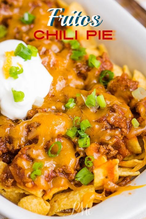 Frito Chili Pie Recipe is classic comfort and gameday food. It's simple, hearty, delicious, takes just minutes to make, and the whole family loves it! Chili Cheese Frito Taco Bake, Fritos Chili Pie, Frito Chili Pie Recipe, Chili Pie Recipe, Fritos Chili, Frito Recipe, Casserole Meals, Frito Pie Recipe, Frito Chili