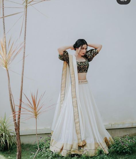 Simple Lehenga Choli For Teens, Onam Style Lehenga, Madhuram Veppu Dress Kerala, Traditional Dresses For Onam, Dhawani Designs Kerala Onam, Dhawani Designs Kerala Wedding, Traditional Dresses Kerala Style, Onam Outfits Ideas Skirt And Top 2023, Kerala Traditional Dress For Women