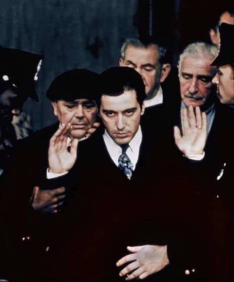 Mafia Movies, Legend Movie, Young Al Pacino, Godfather Quotes, Don Vito Corleone, Michael Corleone, Don Corleone, Godfather Movie, Mafia Gangster