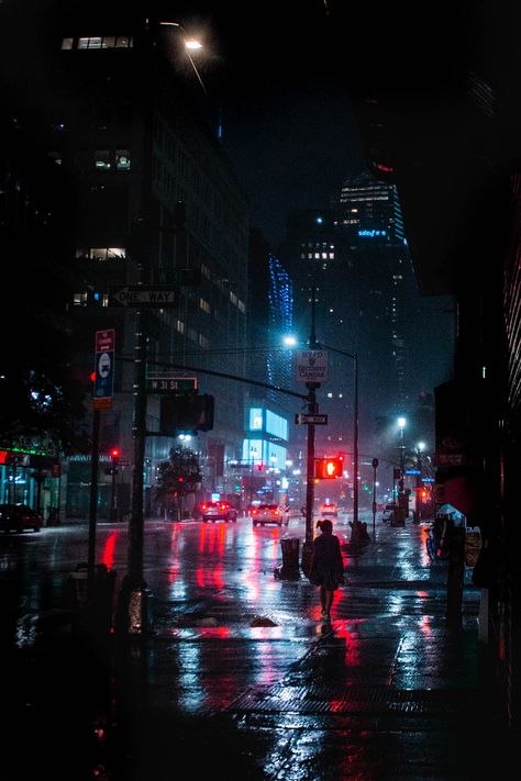 New York City Lights At Night, Midnight City Aesthetic Wallpaper, Rainy New York City Night, Pictures Of Cities At Night, Cityscapes At Night, Cityscape Night Photography, Midnight City Wallpaper, New York City At Night Aesthetic, City At Night Photography