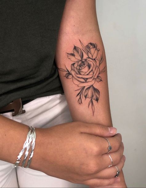 Dark Floral Tattoo, Magic Runes, Inner Forearm Tattoo, Family Tattoo Designs, Chic Tattoo, Floral Tattoos, Forarm Tattoos, Beautiful Flower Tattoos, Inner Forearm